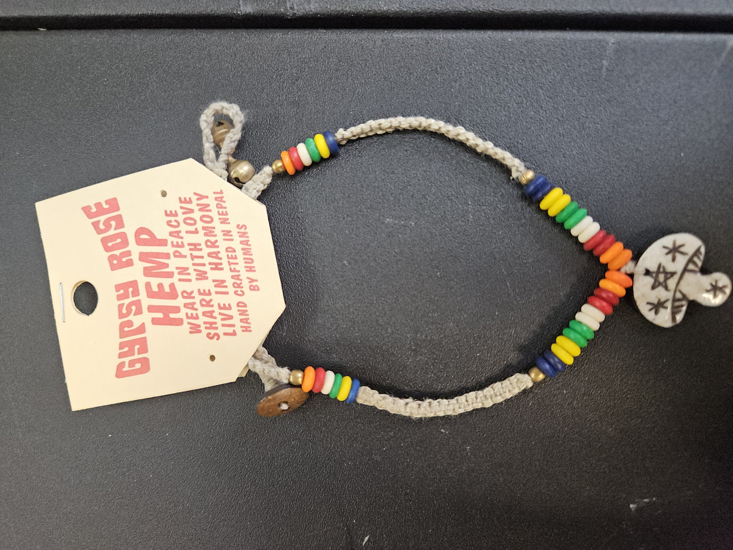 Hemp necklace w/ Mushroom